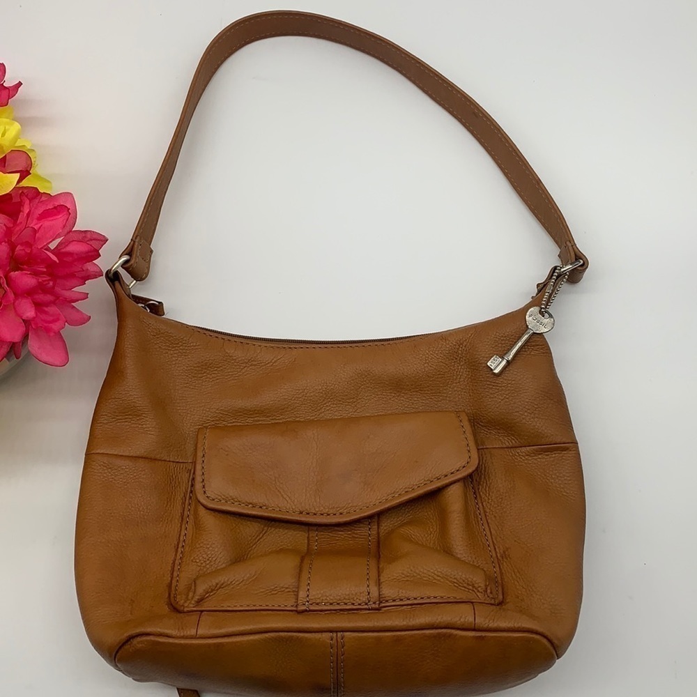 Fossil Tan Leather Hobo Bag no 75082. FP1404